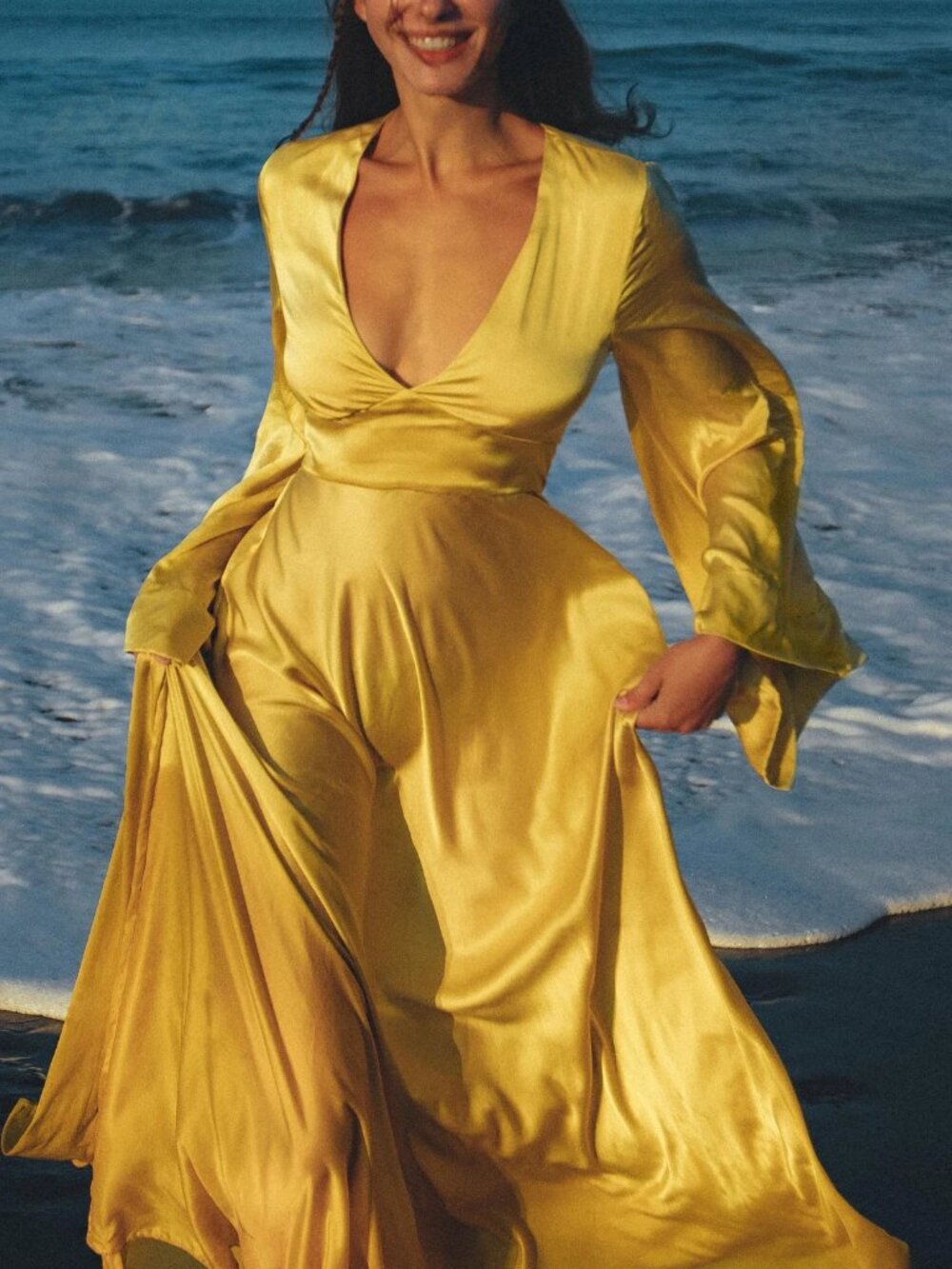 Weitese Gold Dress Floor Length Goddess Bell Sleeve Dress Deep V Neck - Picture 3 of 6